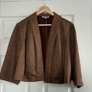 ‘Shelby & Palmer’ Brown Cropped Blazer